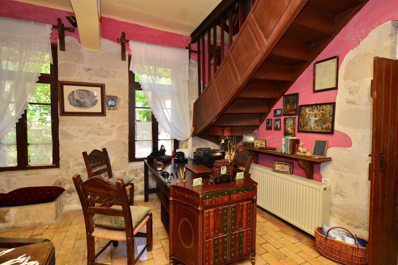 Appartamento Viglatoras Sárkhos Esterno foto