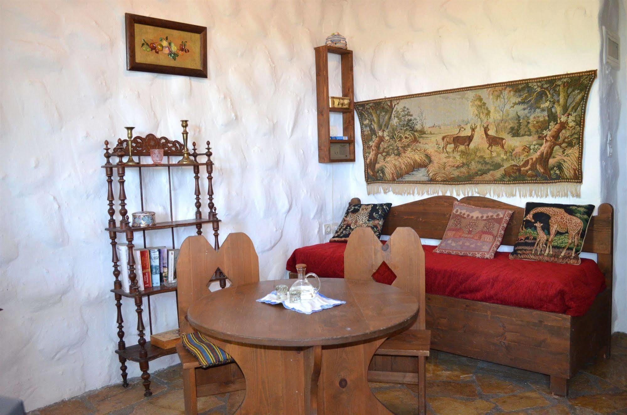 Appartamento Viglatoras Sárkhos Esterno foto